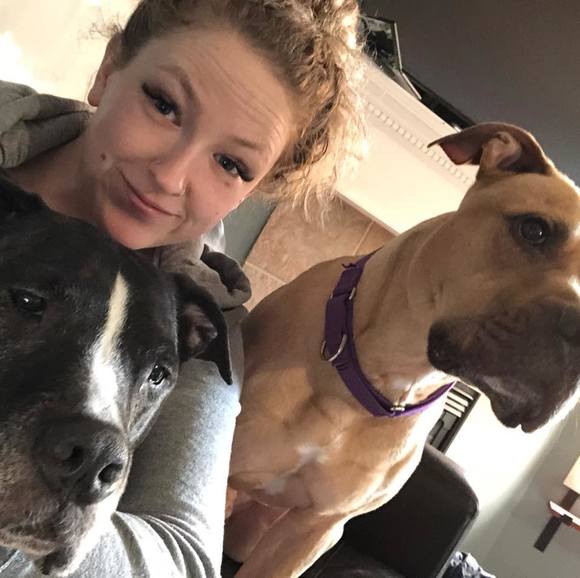 Meet your Posher, Kayla - Picture 1 of 1